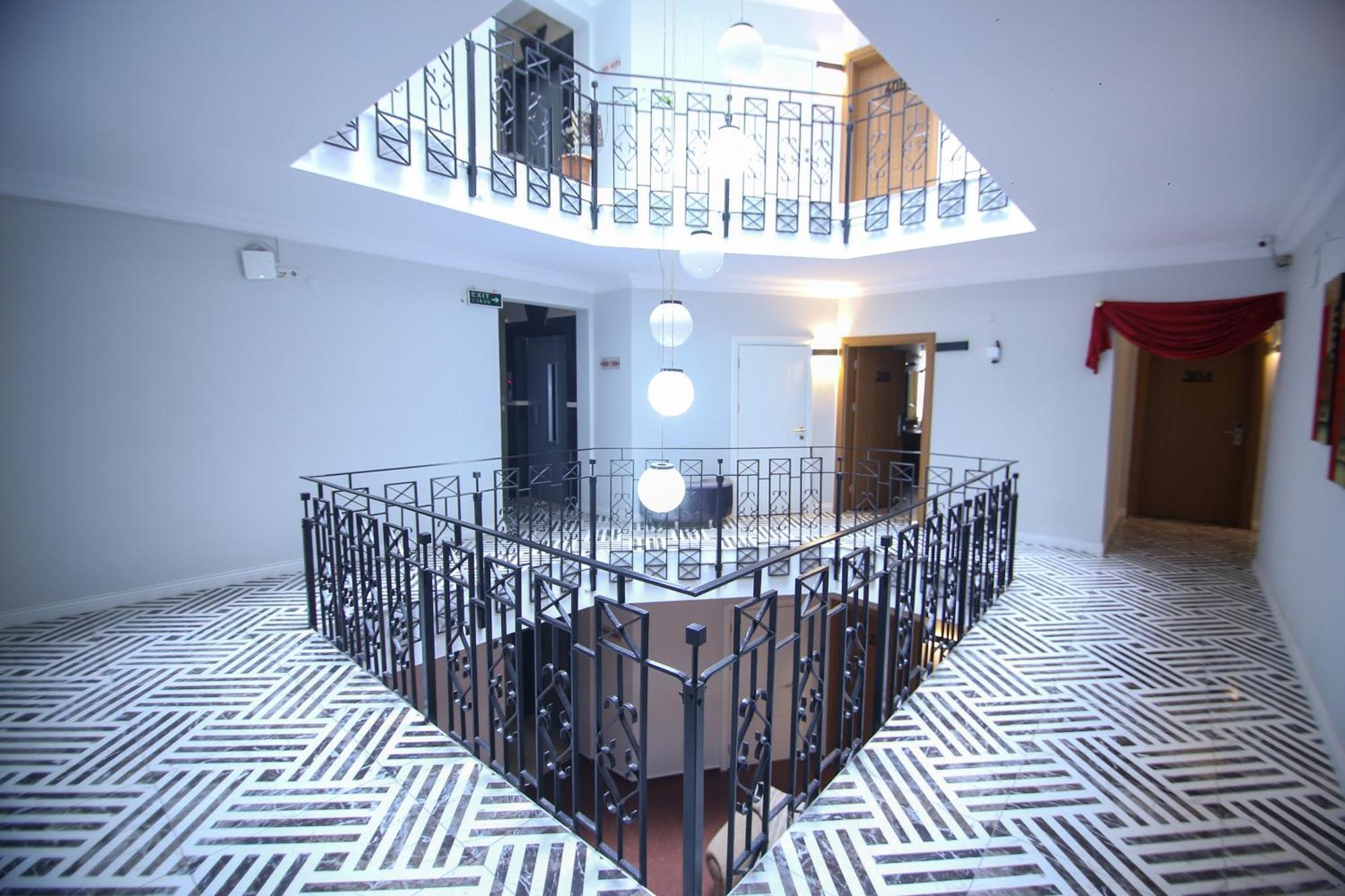 Cevik Palace Hotel 안탈리아 외부 사진