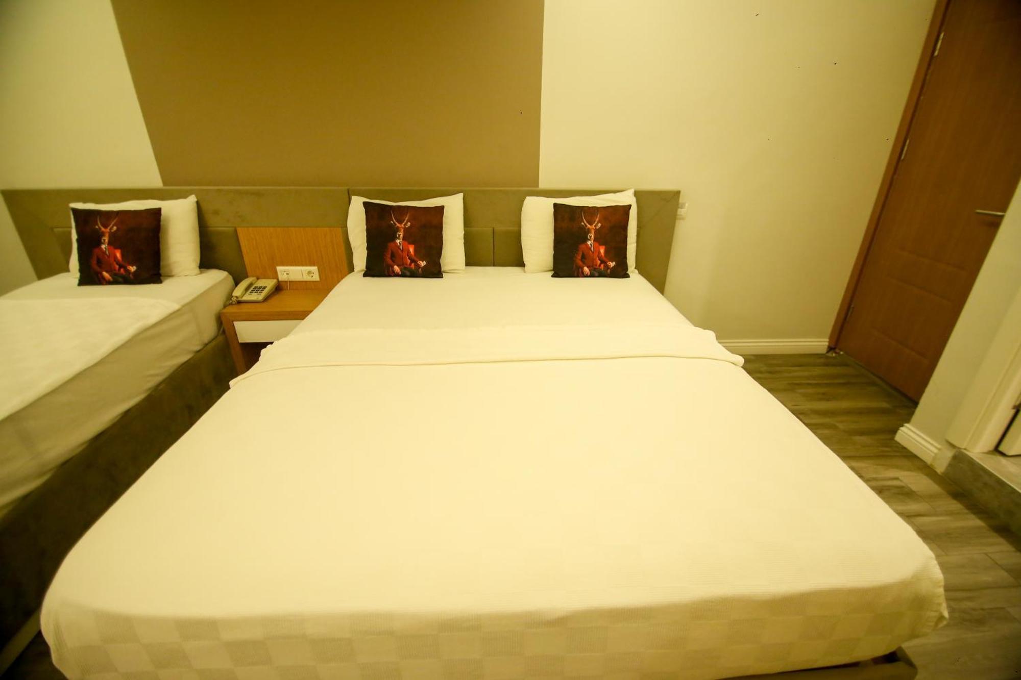 Cevik Palace Hotel 안탈리아 외부 사진
