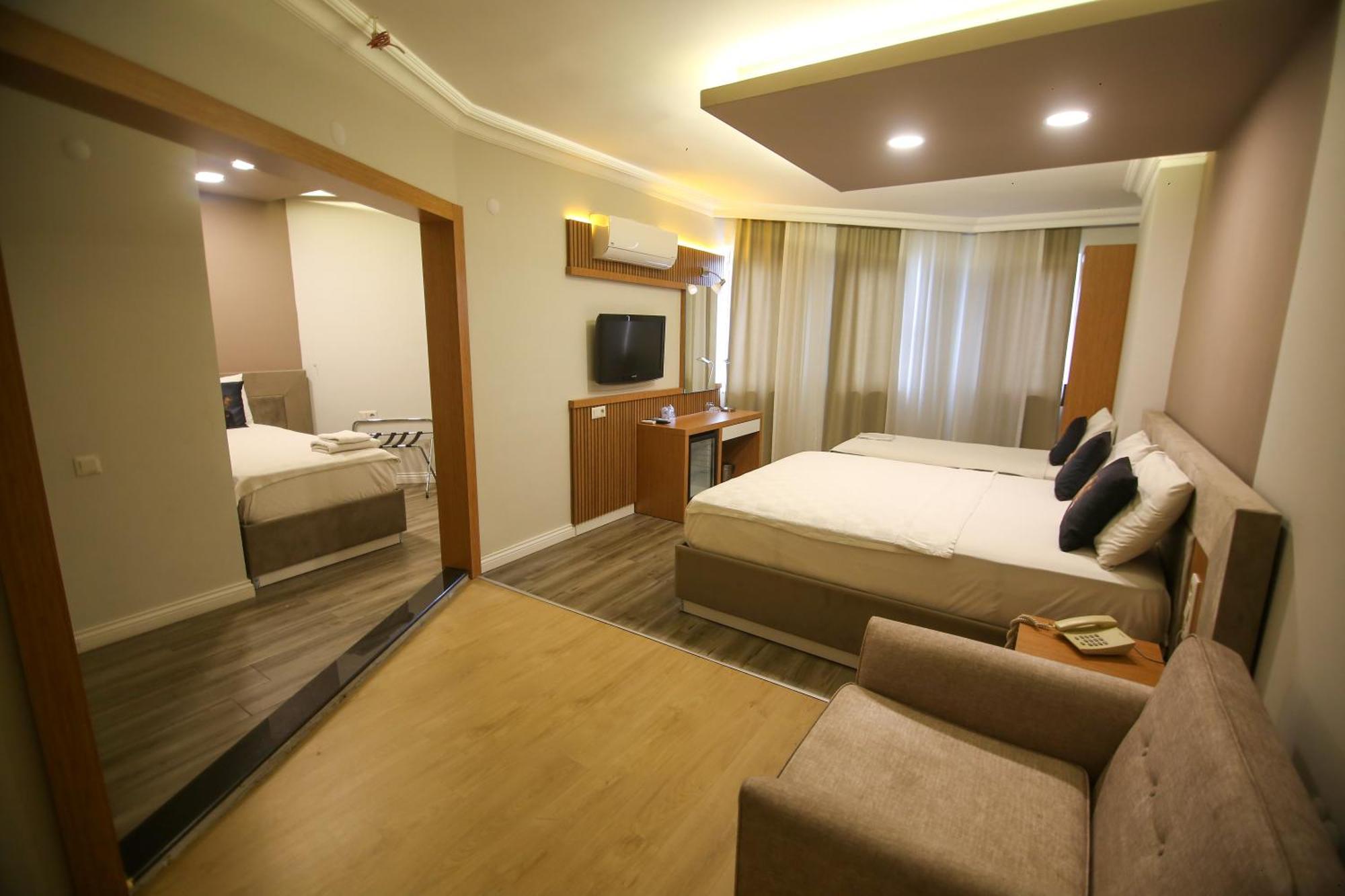 Cevik Palace Hotel 안탈리아 외부 사진